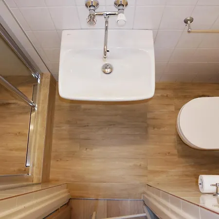Maison d'hôtes Tamara Dom Przy Alei Gwiazd Sportu 4*